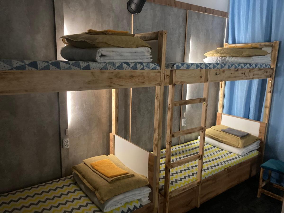 Hostel Del Luna 阿拉木图 外观 照片