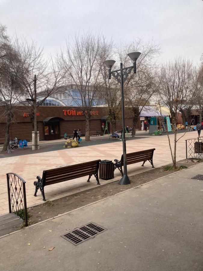 Hostel Del Luna 阿拉木图 外观 照片
